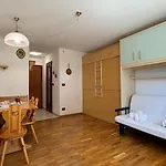 Hostdomus- Terrace דירה ססטריארה
